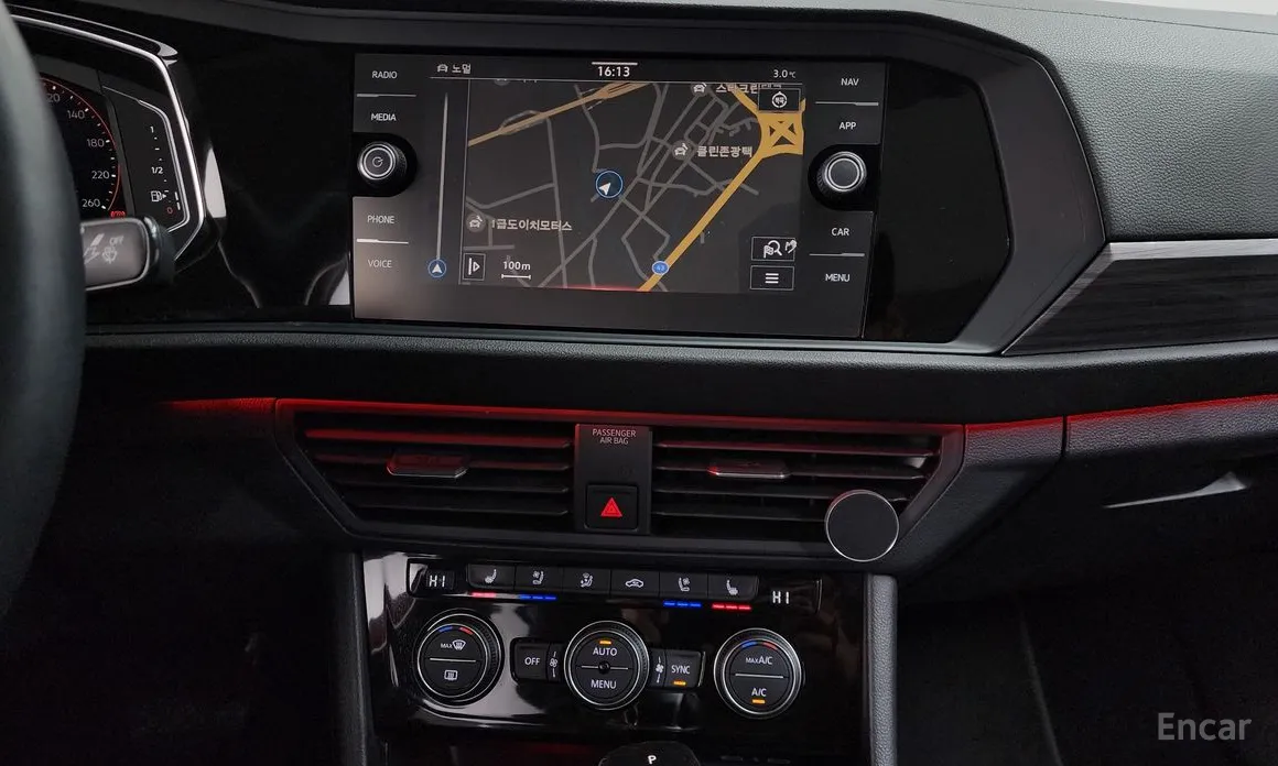 Photo 15 - Volkswagen Jetta