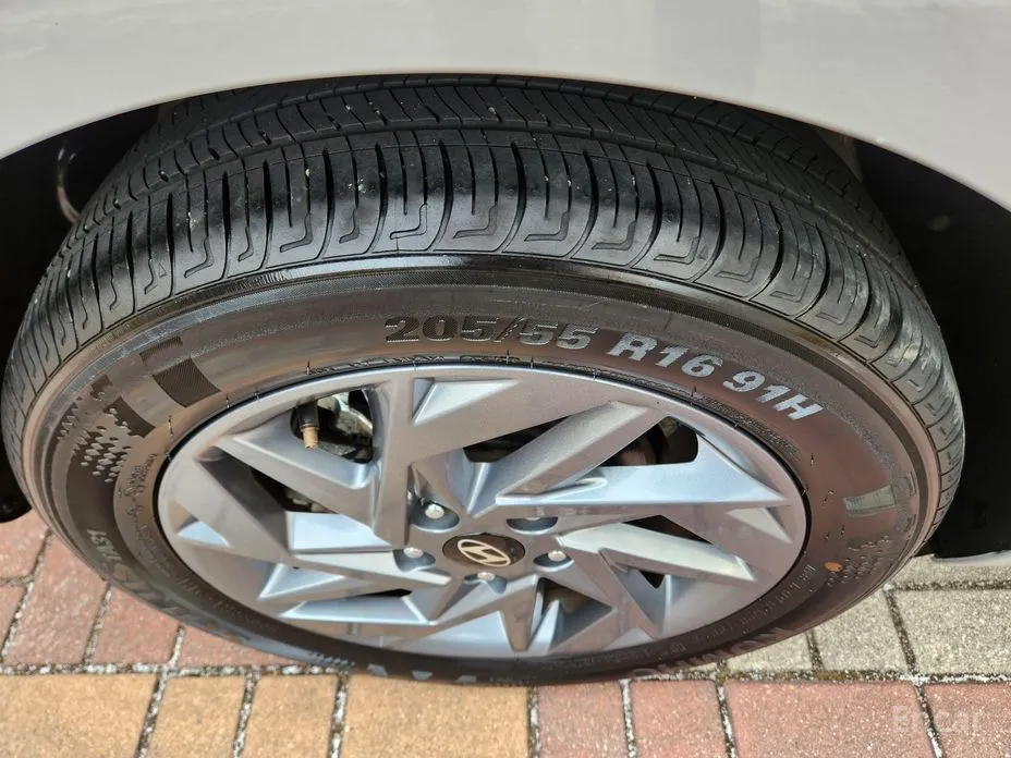 Hyundai Avante 2023 1.6