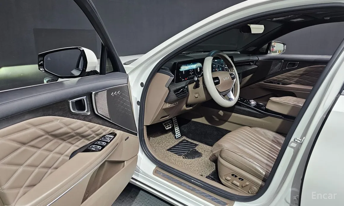 Фото 10 - Kia K8