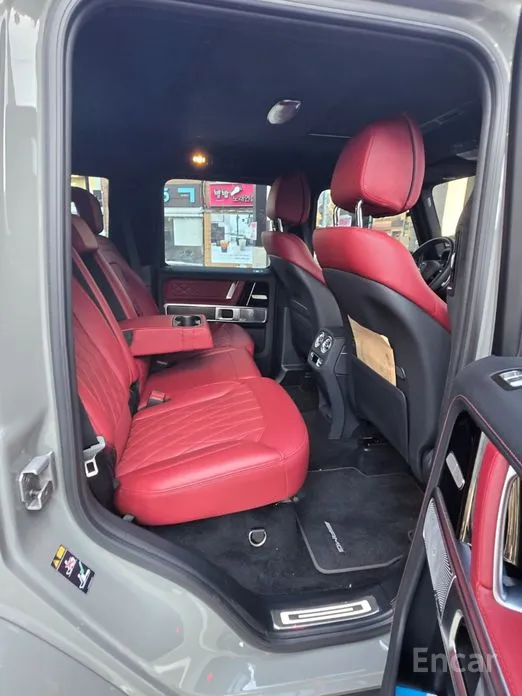 Фото 10 - Mercedes-Benz G-Class