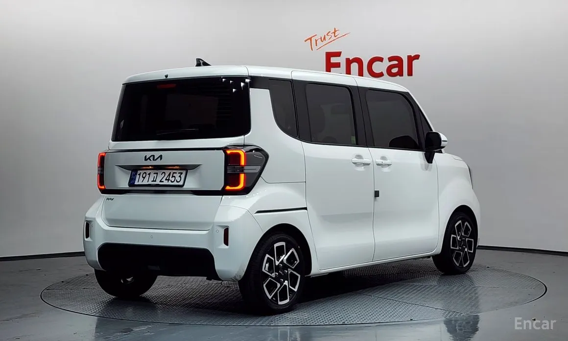 Фото 2 - Kia Ray