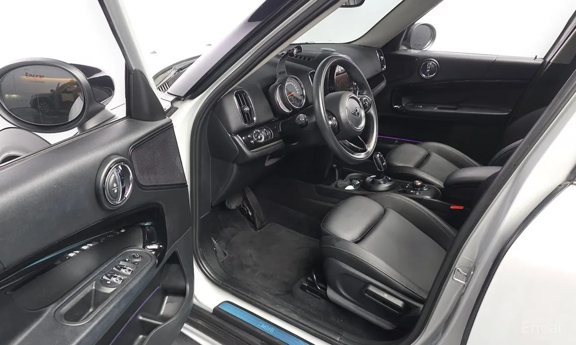 Photo 11 - Mini Countryman