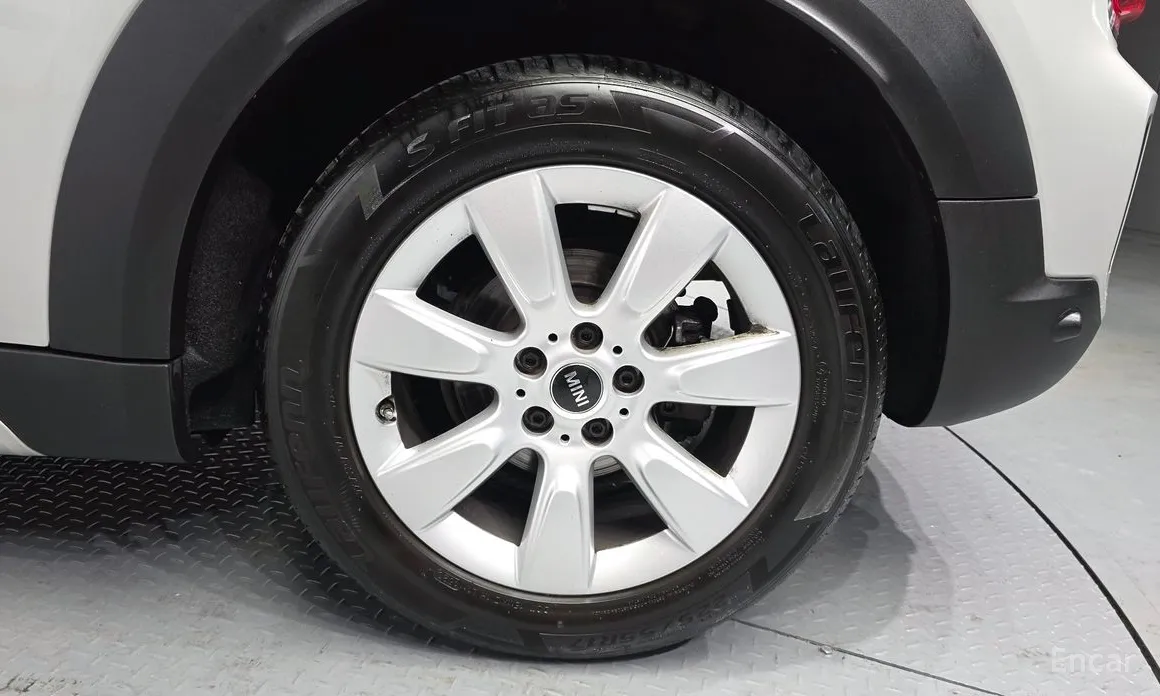 Photo 5 - Mini Countryman