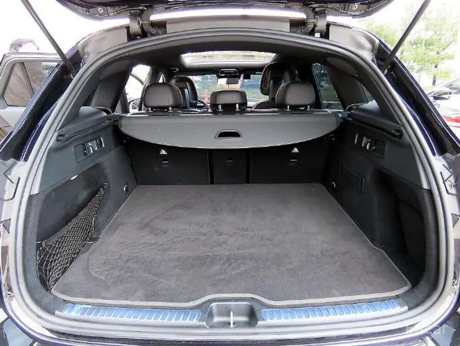 Фото 17 - Mercedes-Benz GLC-Class