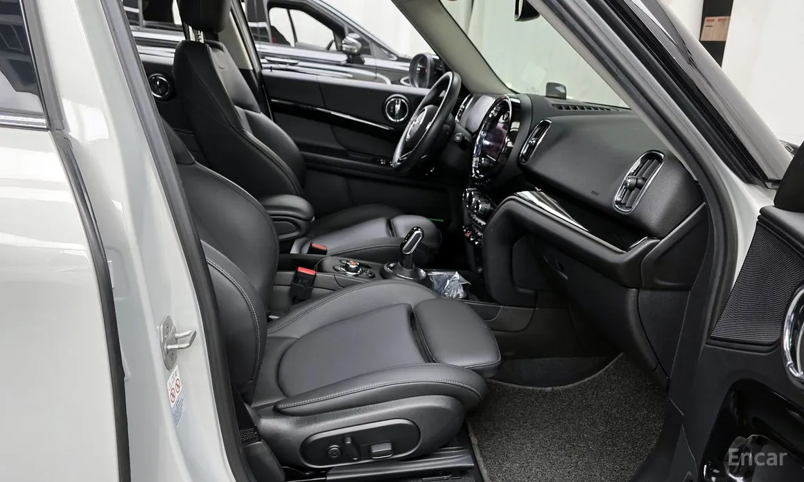 Фото 11 - Mini Countryman