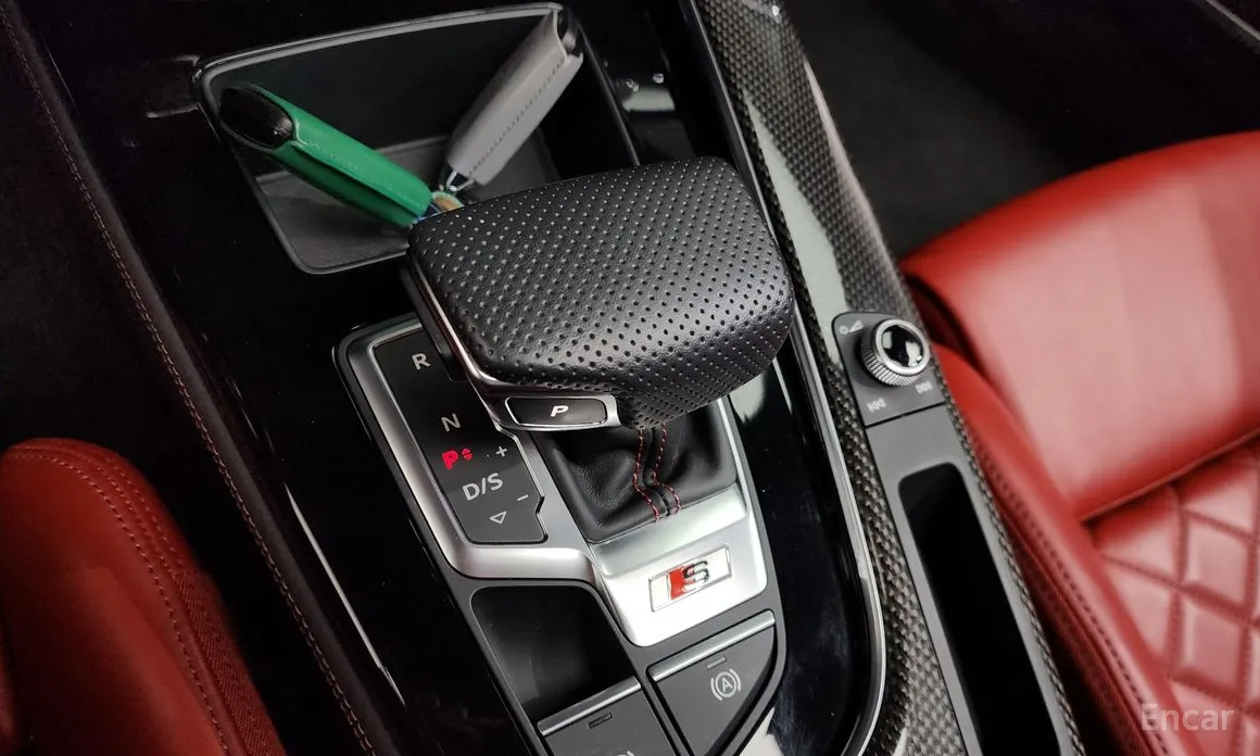 Фото 9 - Audi S4