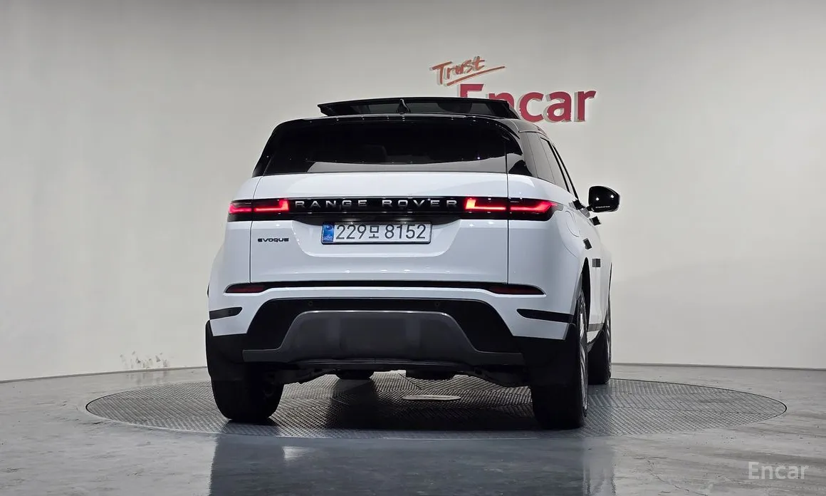 Фото 4 - Land Rover Range Rover Evoque