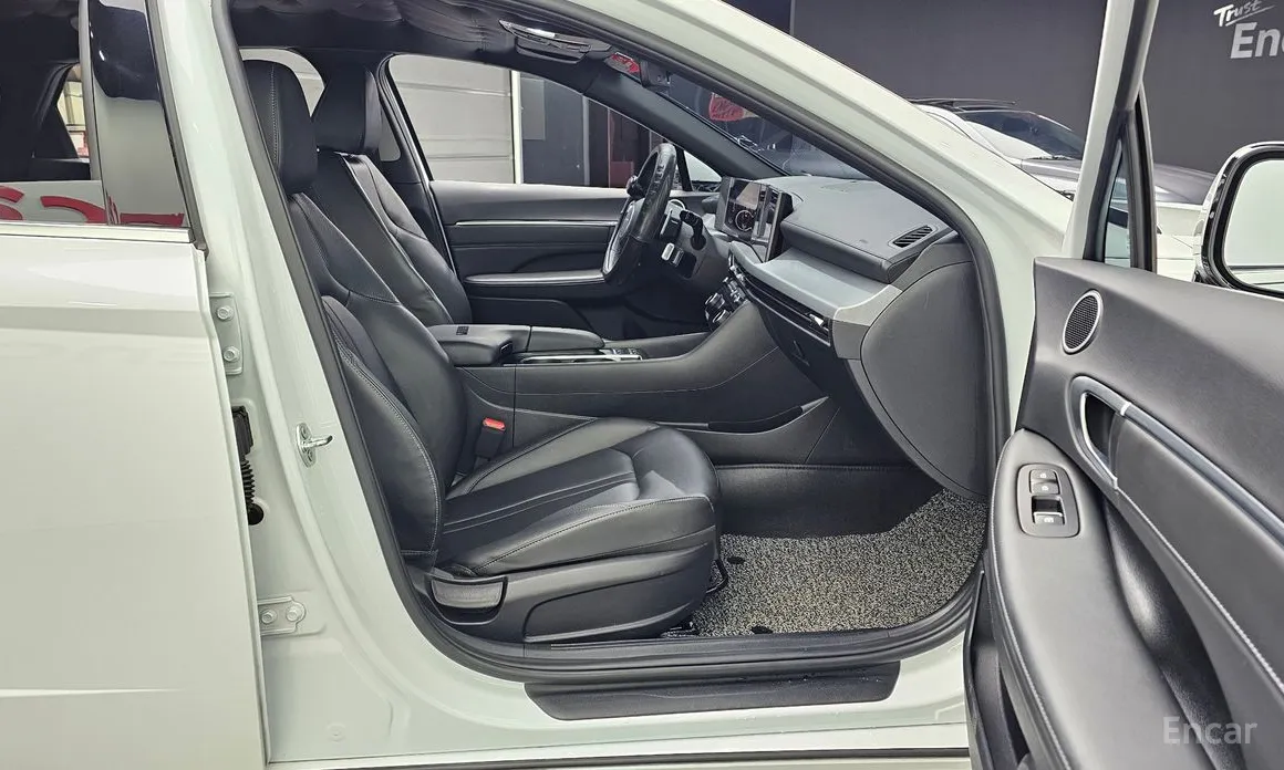 Hyundai Sonata 2023 2.0 LPG(Taxi)