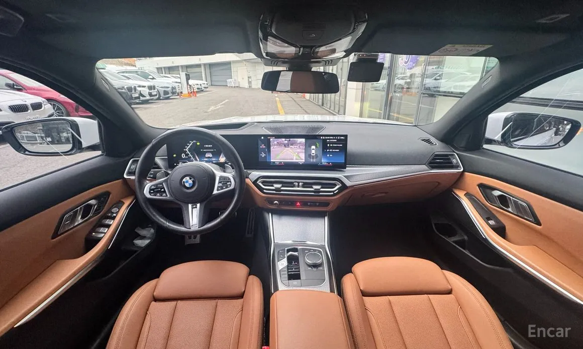 Photo 7 - BMW 3 Series