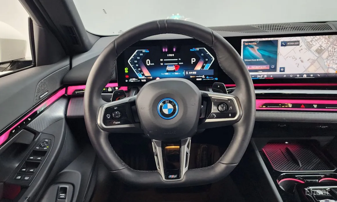 Фото 13 - BMW 5 Series