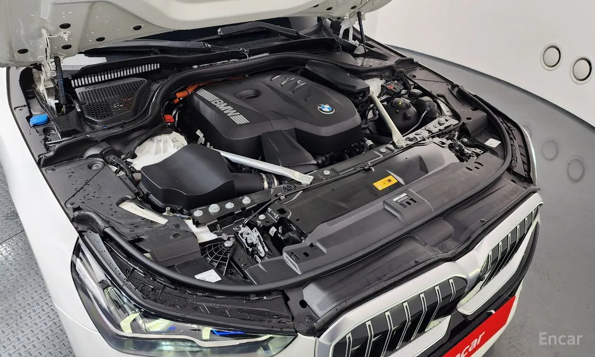 Фото 6 - BMW 5 Series