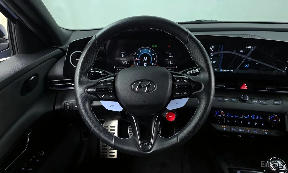 Фото 13 - Hyundai Avante