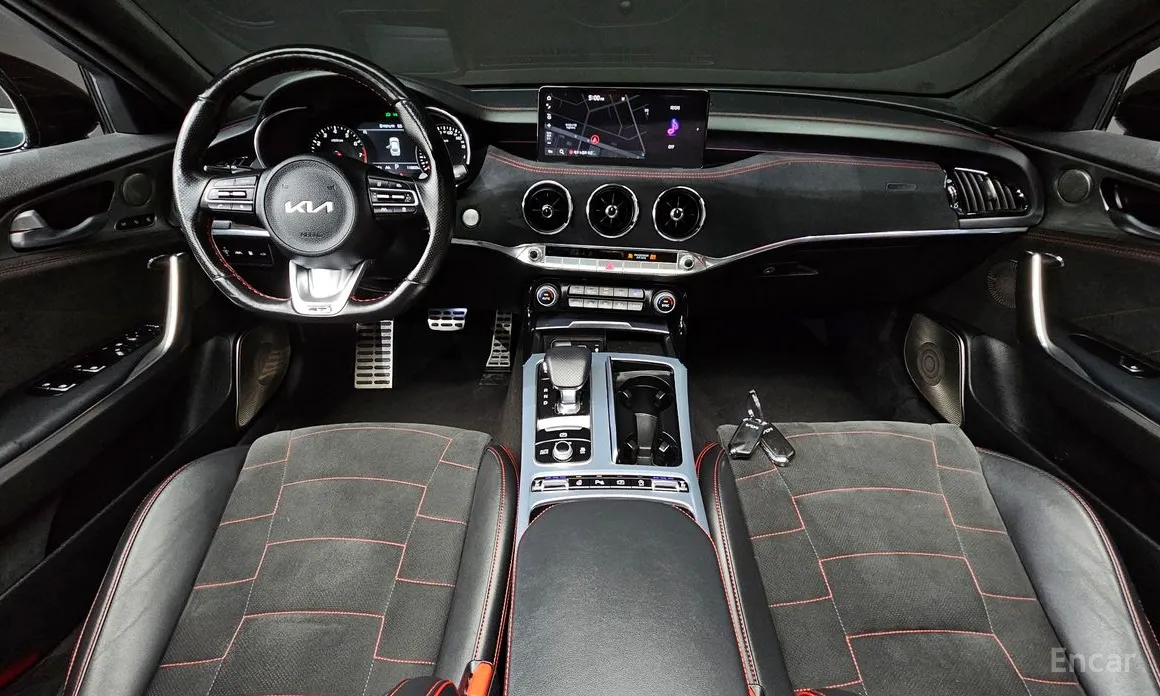 Фото 7 - Kia Stinger