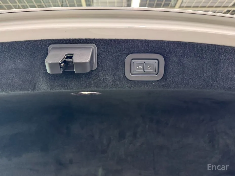 Фото 19 - Bentley Flying Spur