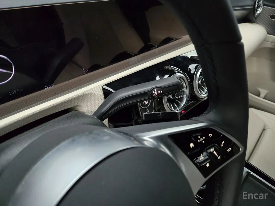 Фото 11 - Mercedes-Benz A-Class