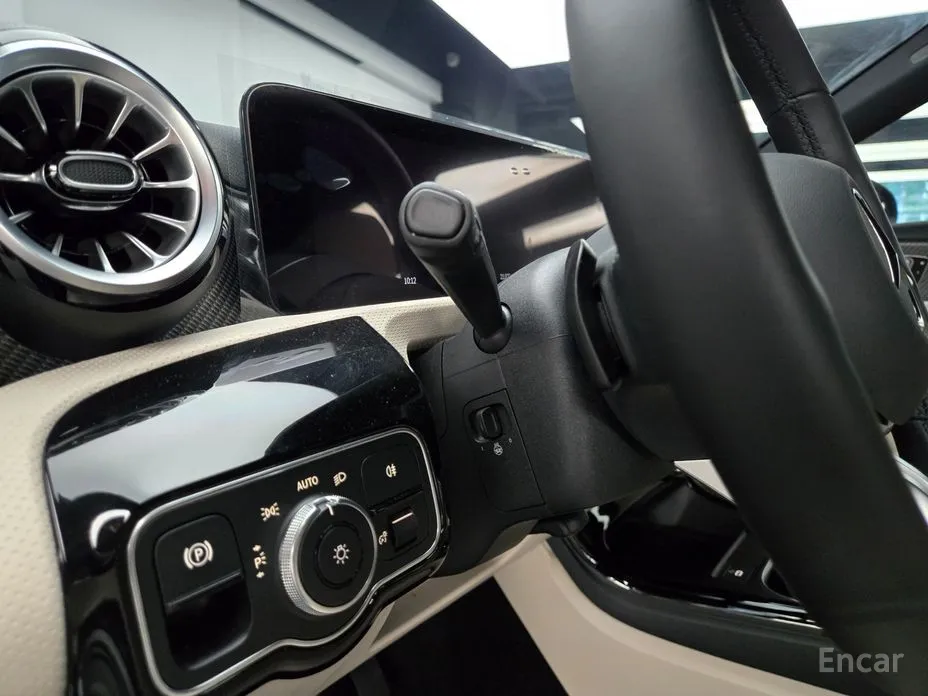 Фото 12 - Mercedes-Benz A-Class