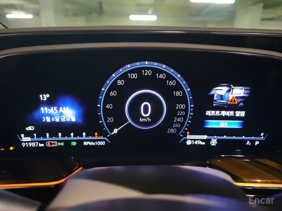 Фото 3 - Cadillac Escalade