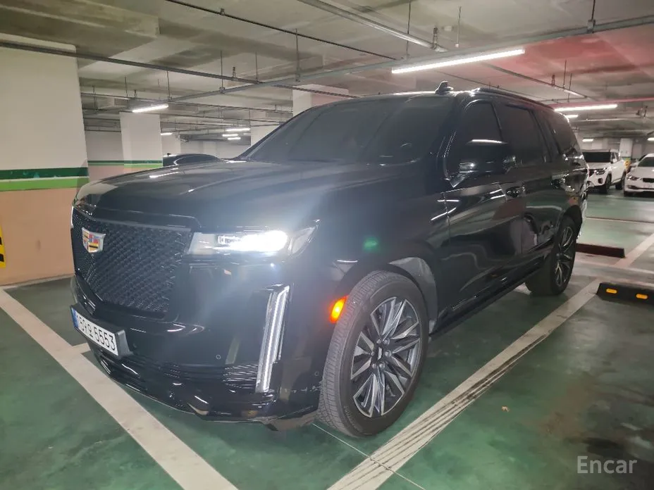 Фото 4 - Cadillac Escalade