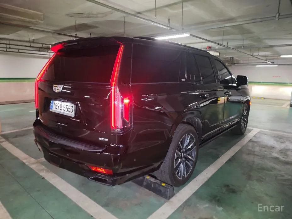 Фото 6 - Cadillac Escalade