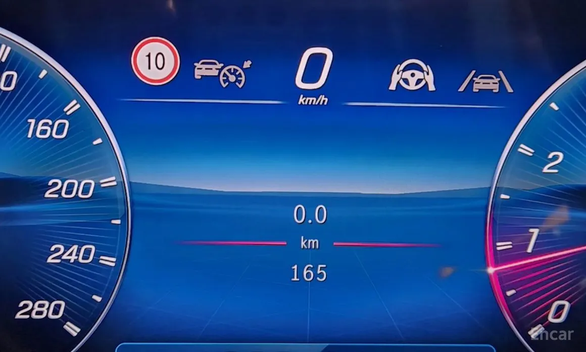 Фото 16 - Mercedes-Benz GLC-Class