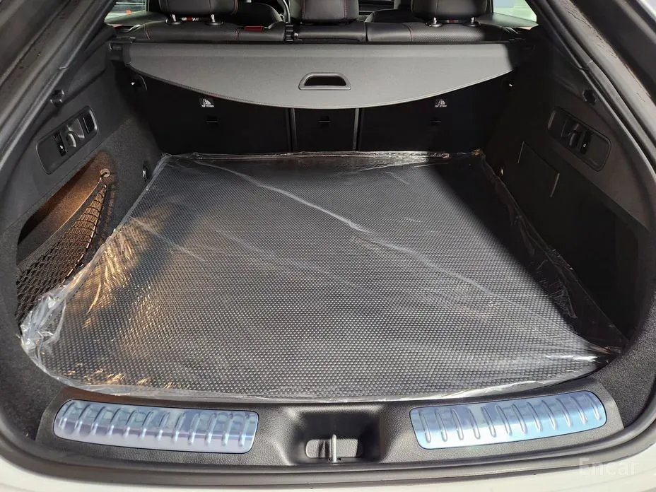 Фото 9 - Mercedes-Benz GLC-Class