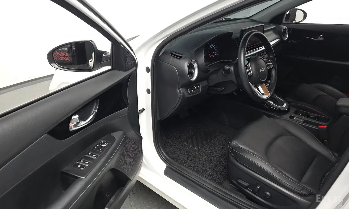 Фото 12 - Kia K3