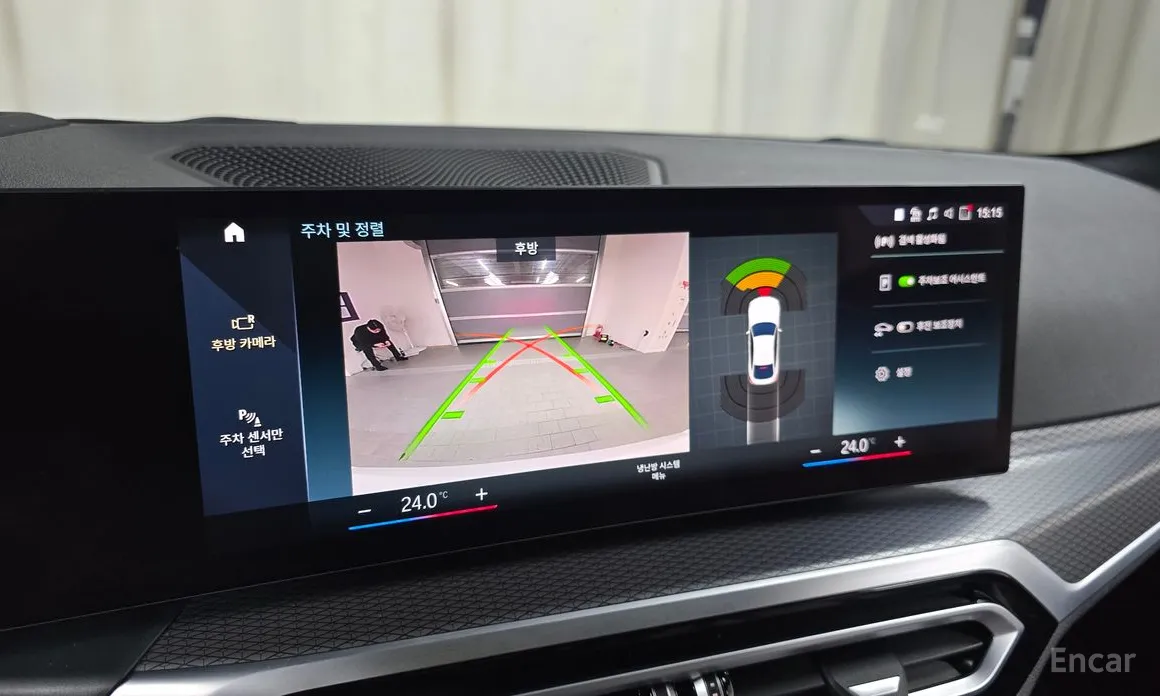 Фото 16 - BMW i4