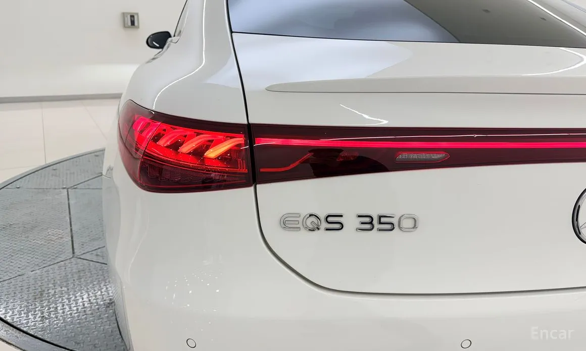 Фото 11 - Mercedes-Benz EQS