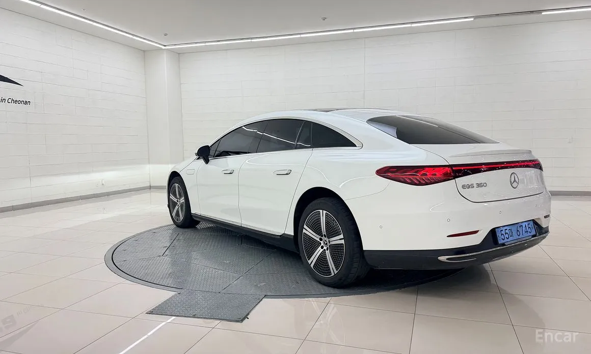 Фото 3 - Mercedes-Benz EQS