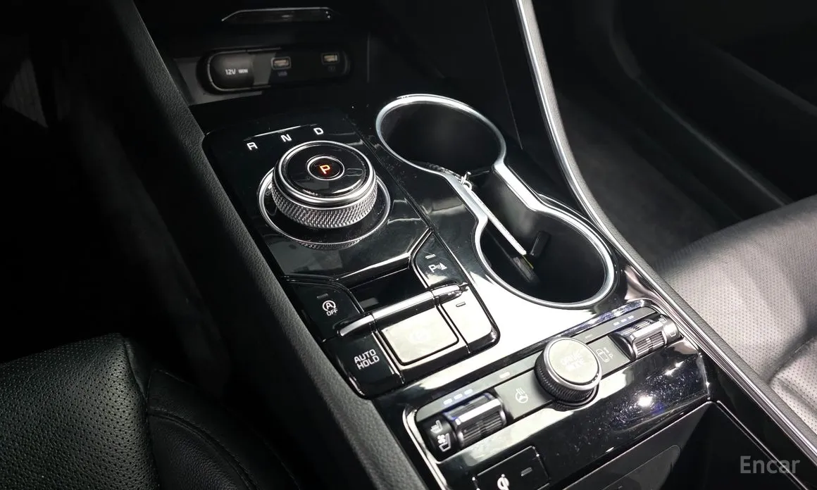 Фото 9 - Kia K5