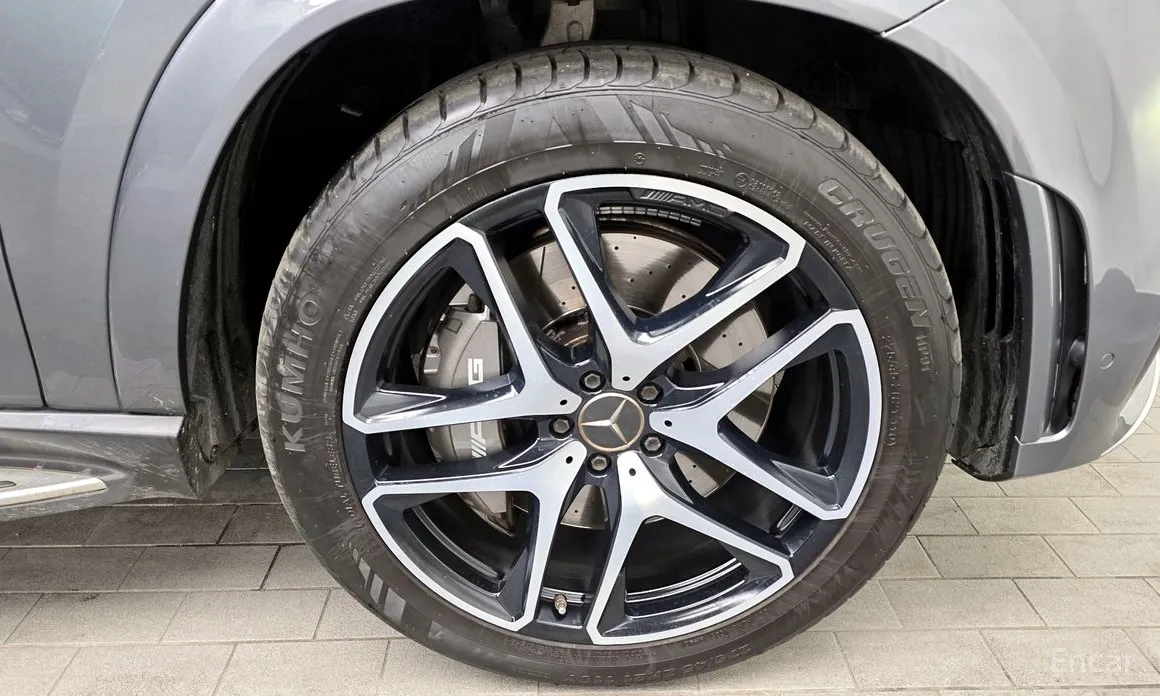 Фото 5 - Mercedes-Benz GLE-Class