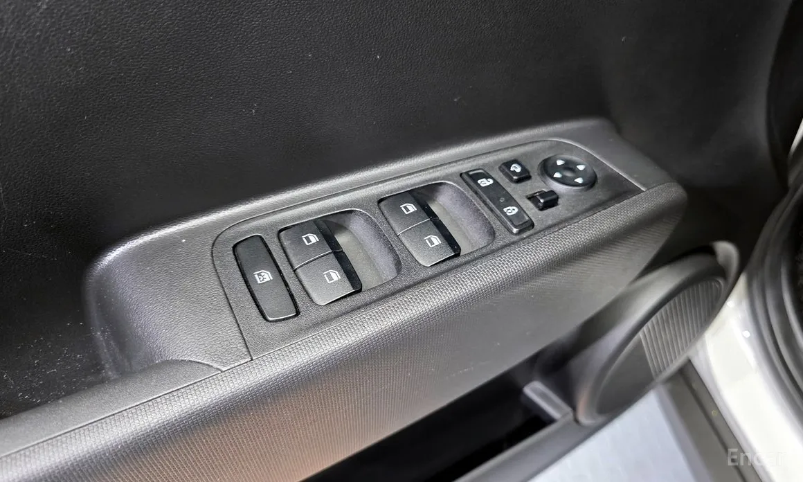 Фото 14 - Hyundai Casper