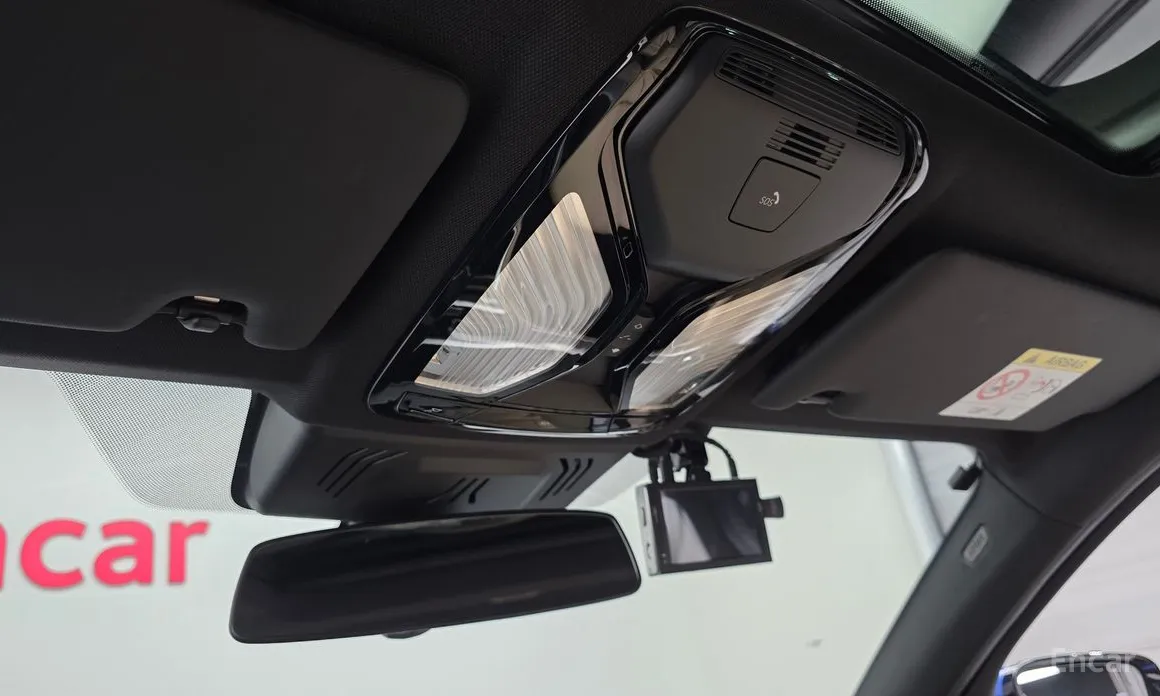 Photo 19 - BMW 3 Series