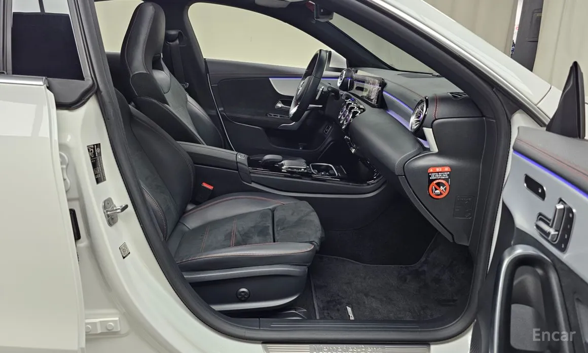 Фото 11 - Mercedes-Benz CLA-Class