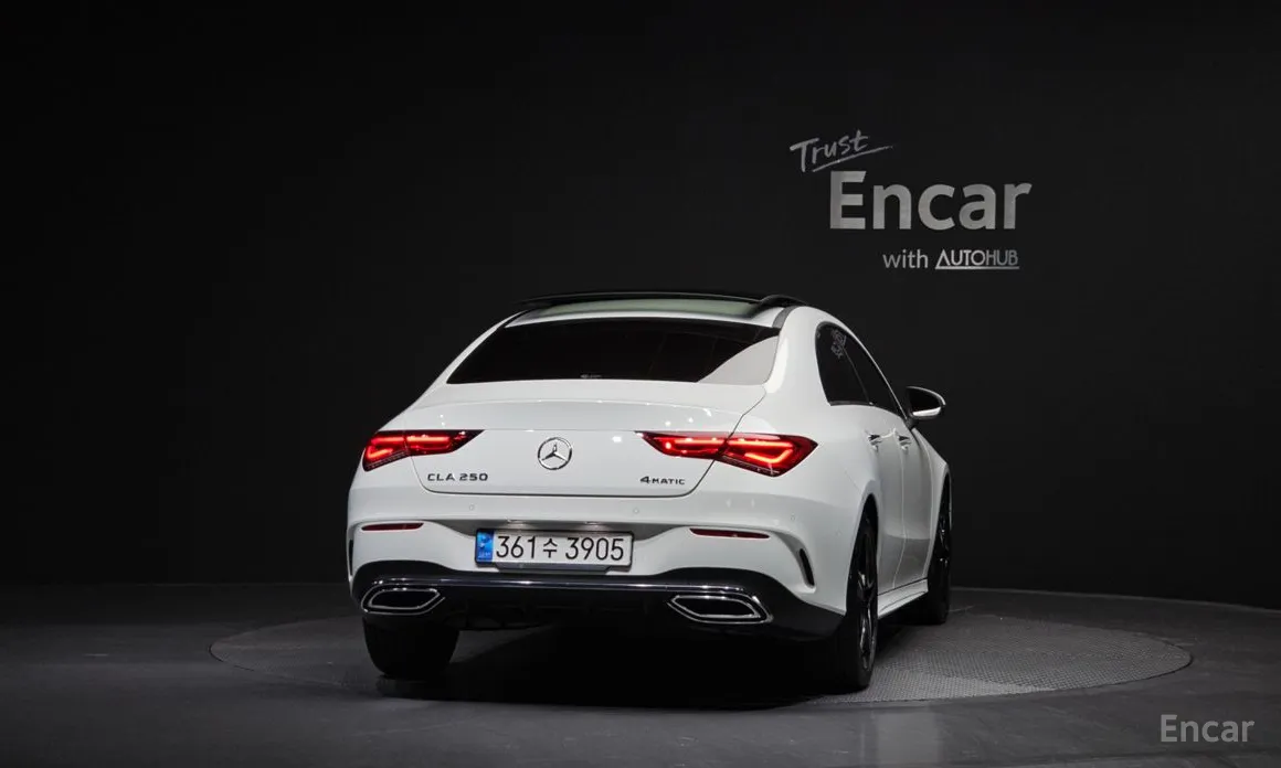 Фото 4 - Mercedes-Benz CLA-Class