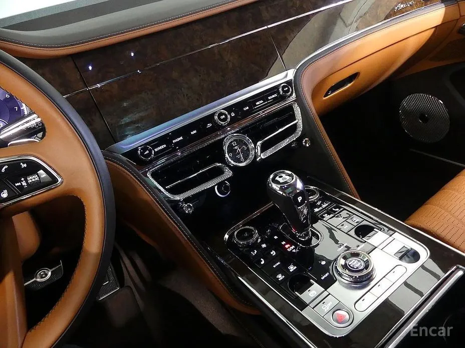 Фото 14 - Bentley Flying Spur