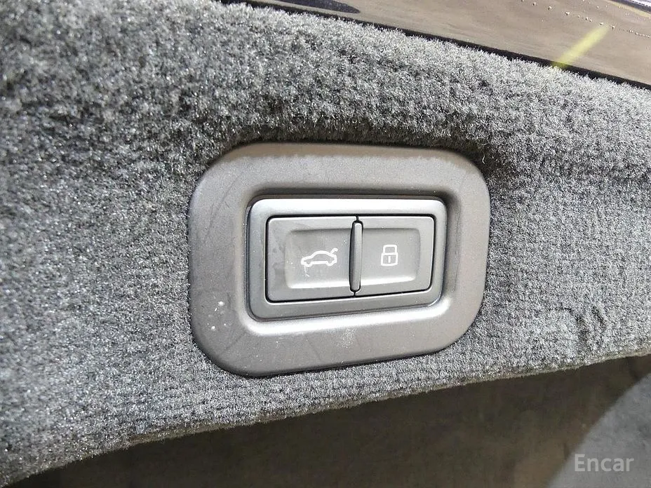 Фото 19 - Bentley Flying Spur