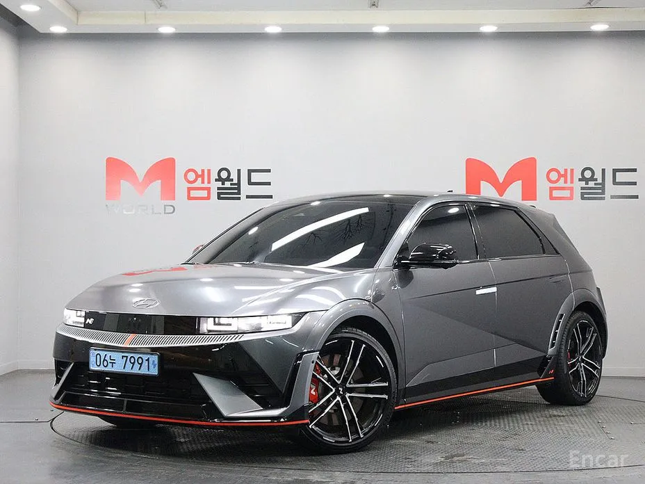 Фото 1 - Hyundai Ioniq 5