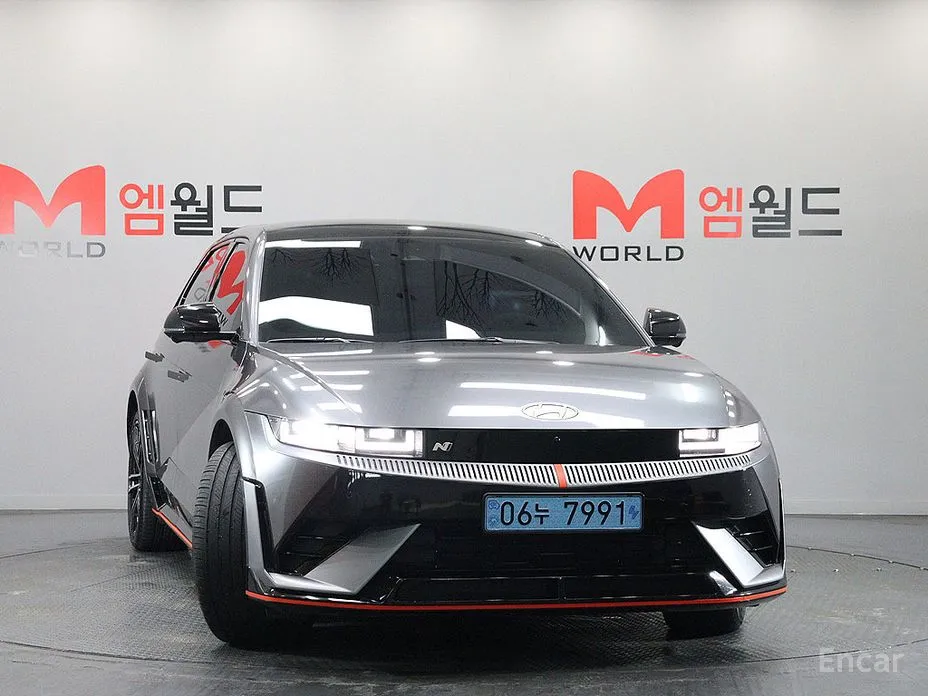 Фото 2 - Hyundai Ioniq 5