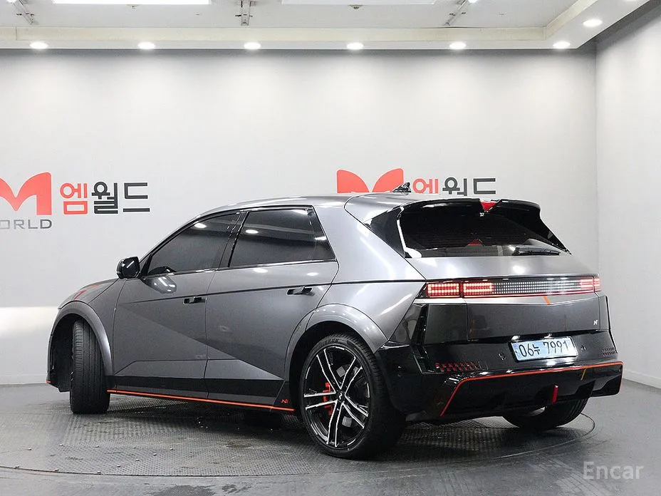 Фото 4 - Hyundai Ioniq 5