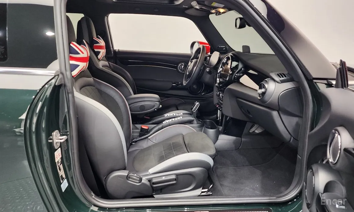 Фото 11 - Mini Cooper