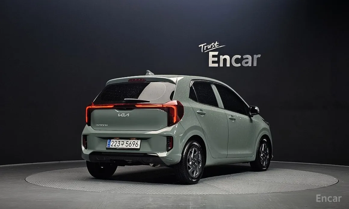 Фото 2 - Kia Morning