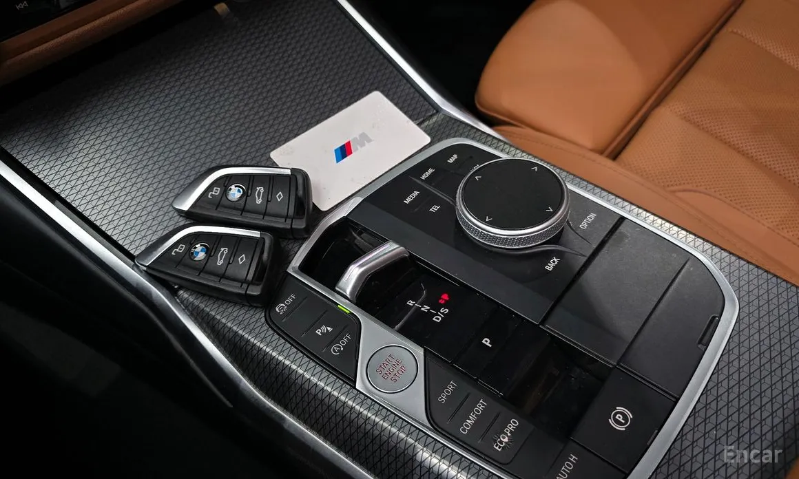 Photo 9 - BMW 3 Series