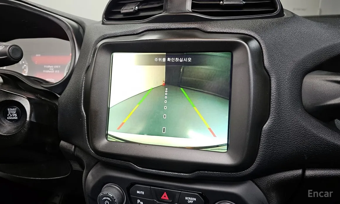 Фото 16 - Jeep Renegade