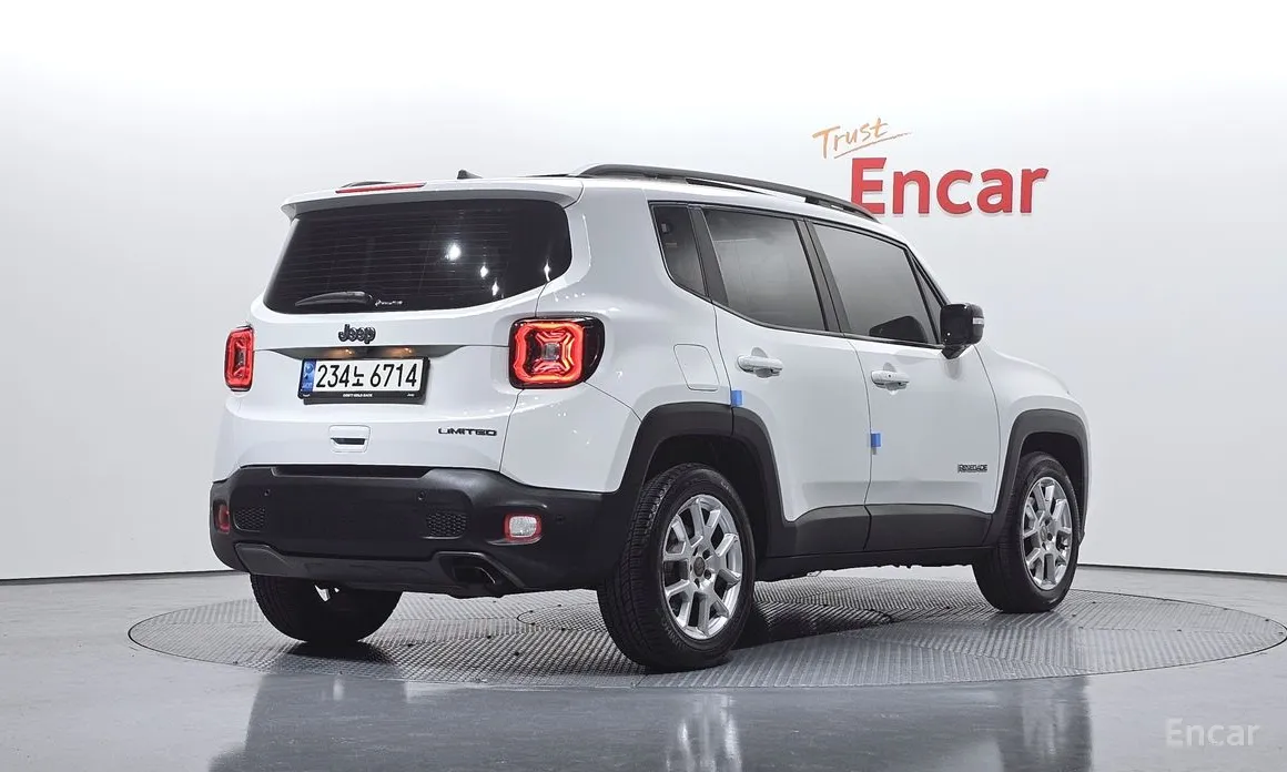 Фото 2 - Jeep Renegade