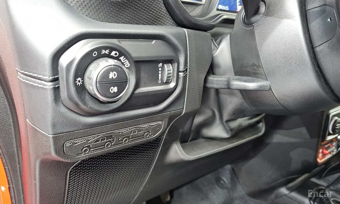 Фото 14 - Jeep Wrangler