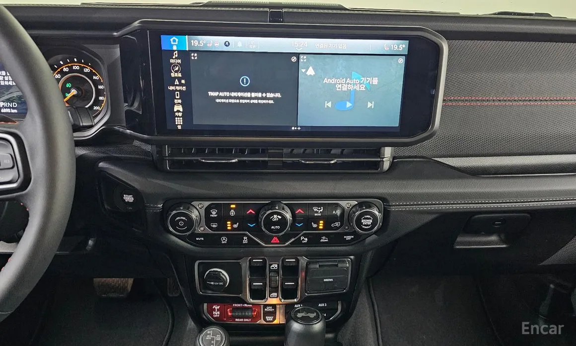 Фото 16 - Jeep Wrangler