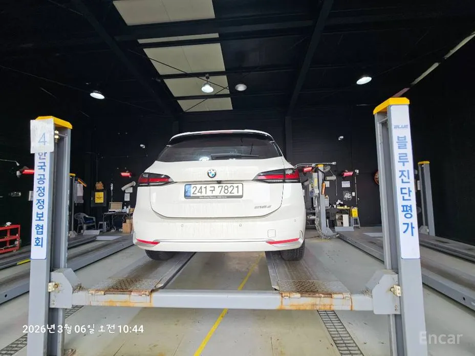 Фото 2 - BMW 2 Series