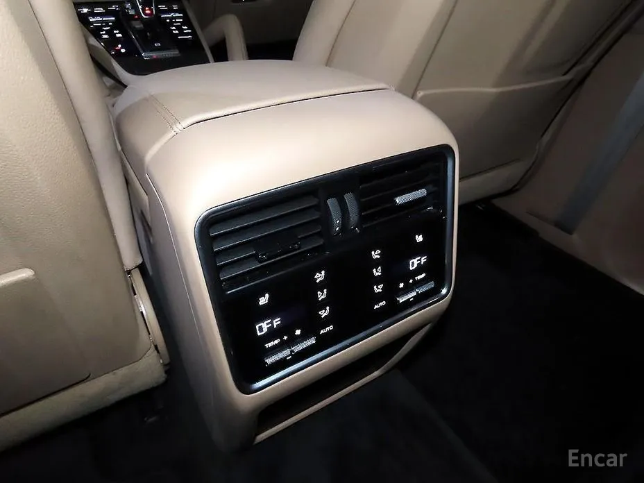 Фото 15 - Porsche Cayenne