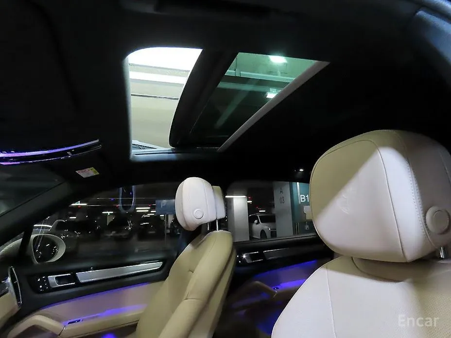 Фото 16 - Porsche Cayenne